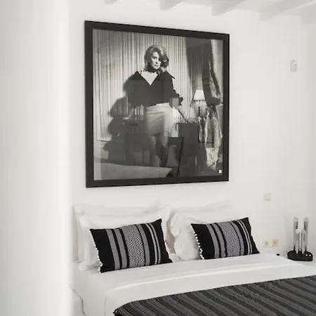 Charismatic By Mykonos Mood *