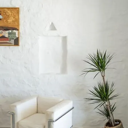 Charismatic By Mykonos Mood *